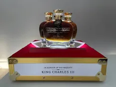 Laphroaig 1989-1996-2004 英王查爾斯三世 加冕珍藏組